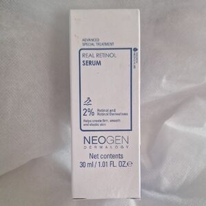 White Serum Skincare Face Oil